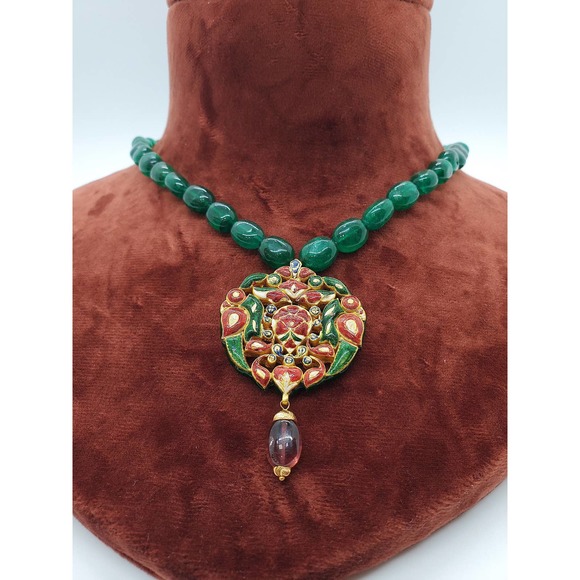 22k Gold Kundan Polki Pendant - Picture 5 of 7